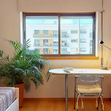 Appartamento Sunny Flat Lisbon Oeiras Queijas