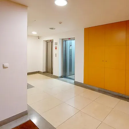 Sunny Flat Lisbon Oeiras Appartamento *